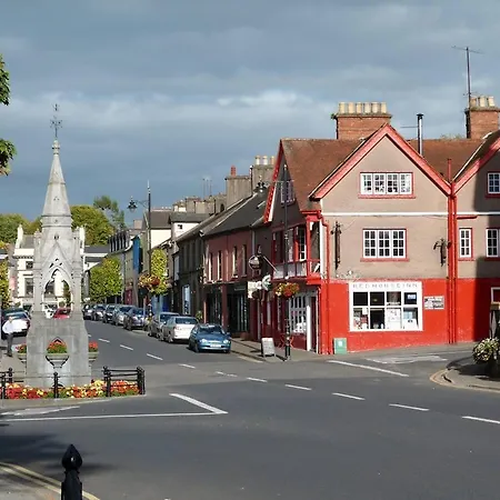 2 Bed In Lismore Oc-ii06400 Tallowbridge