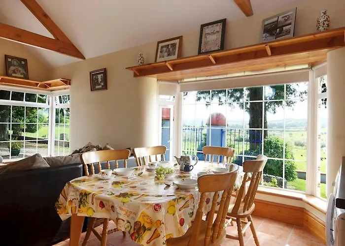 Nyaraló 2 Bed In Lismore Oc-ii06400 Tallowbridge